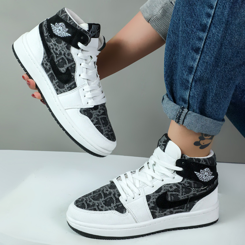 کتونی ساقدار زنانه مدل جردن ایر وان jordan air رنگ سفید مشکی کد 54464 کتونی ساقدار زنانه مدل جردن ایر وان jordan air رنگ سفید مشکی کد 54464