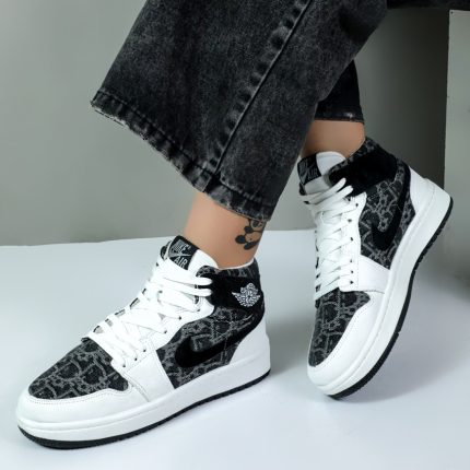 کتونی ساقدار زنانه مدل جردن ایر وان jordan air رنگ سفید مشکی کد 54464