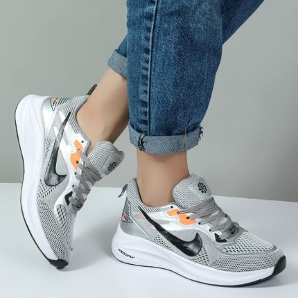 کتونی اسپرت نایک زوم زنانه zoom ورزشی رویه بافت رنگ طوسی کد 013879