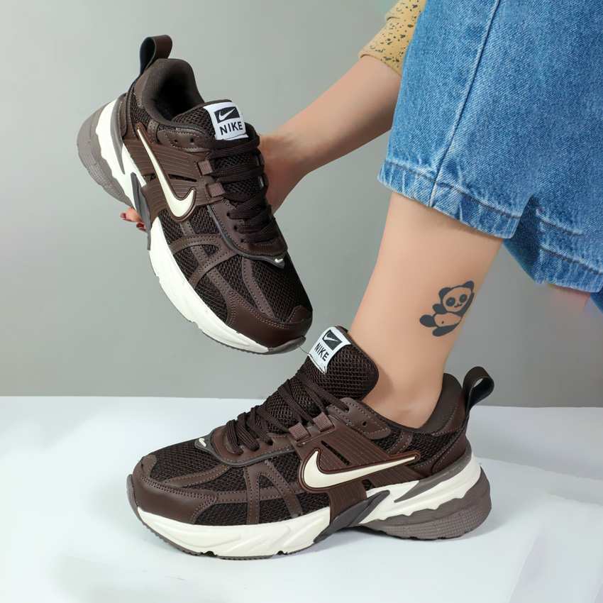 کتونی اسپرت زنانه مدل وی تو کی v2k رنگ قهوه ای کد 31118 کتونی اسپرت زنانه مدل وی تو کی v2k رنگ قهوه ای کد 31118