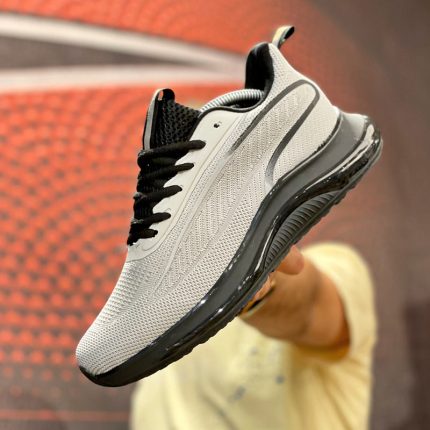 کتونی مردانه اسپرت رنگ مشکی و طوسی