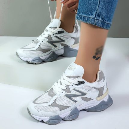کتونی زنانه اسپرت مدل نیوبالانس 9060 new balance رنگ سفید تمام کد 088902