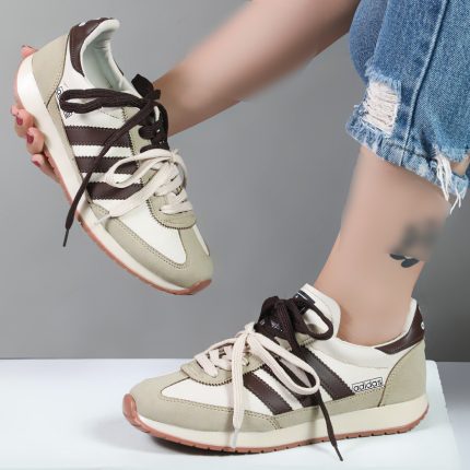 کتونی زنانه اسپرت مدل آدیداس دو بند adidas رنگ کرم قهوه ای کد 01-744