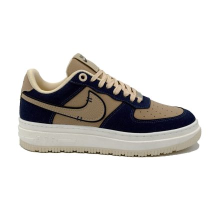 کتونی اسپرت مردانه مدل نایک ایرفورس Nike رنگ سرمه‌ای کرم 51213