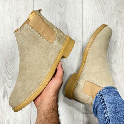 بوت مردانه مدل چلسی چرم طبیعی جیر رنگ خاکی کد 85000