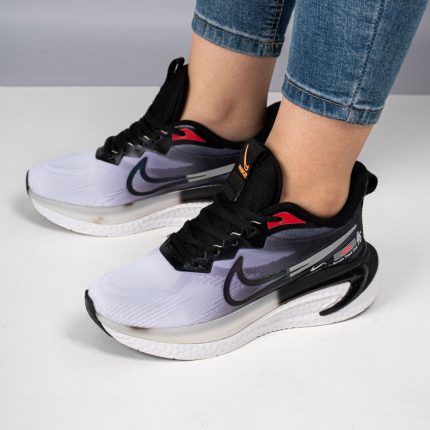 کتونی اسپرت زنانه مدل نایک nike رنگ مشکی سفید بنفش آرسس کد 8919