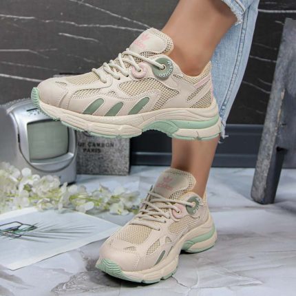 کتانی اسپرت زنانه مدل آدیداس adidas رنگ کرم کد 25060