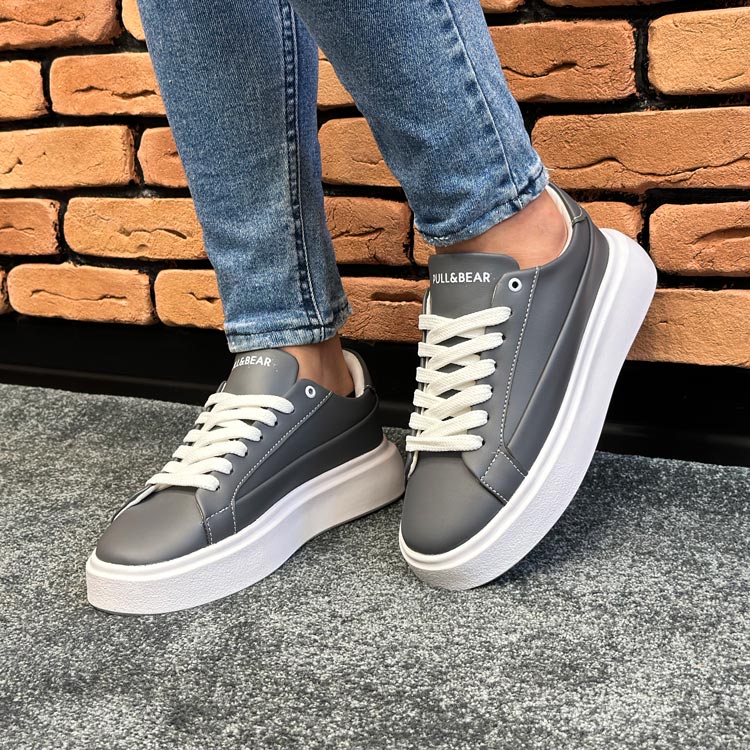 کفش ونس مردانه رنگ طوسی تیره سفید مدل پول اند بیر pull&bear کد 2950 کفش ونس مردانه رنگ طوسی تیره سفید مدل پول اند بیر pull&bear کد 2950