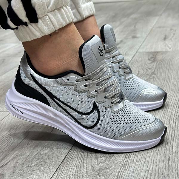 کفش و کتانی مردانه مدل نایک NIKE ZOOM رنگ طوسی کد 1395 کفش و کتانی مردانه مدل نایک NIKE ZOOM رنگ طوسی کد 1395