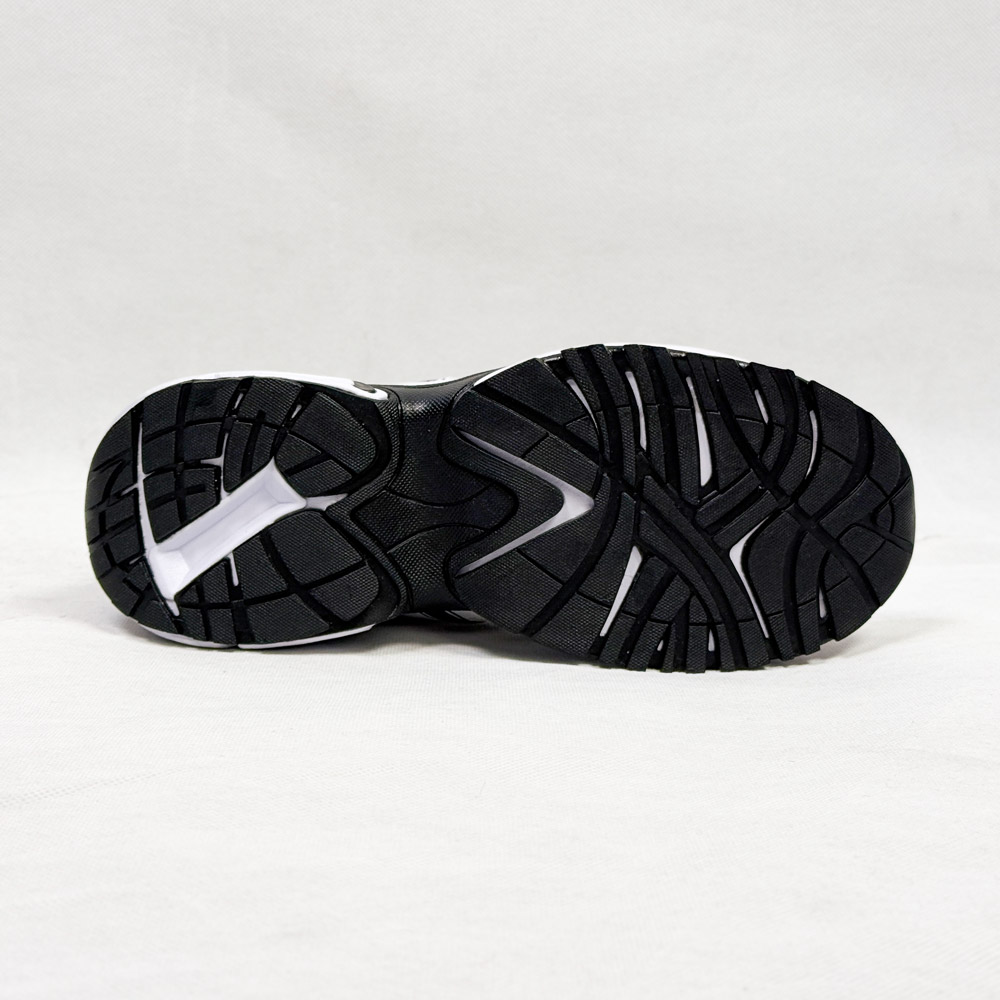 کتونی آدیداس ADIDAS مردانه مدل ونتو رنگ سفید خط مشکی کد78561 کتونی آدیداس ADIDAS مردانه مدل ونتو رنگ سفید خط مشکی کد78561