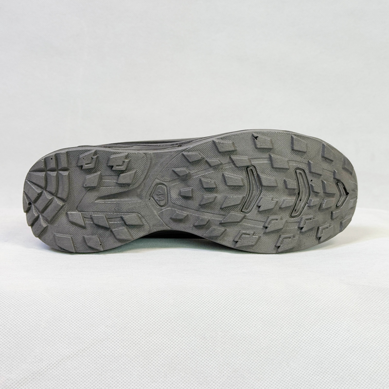کتونی مردانه بزرگپا ( سایز بزرگ ) مردانه رنگ مشکی کد 654650 کتونی مردانه بزرگپا ( سایز بزرگ ) مردانه رنگ مشکی کد 654650